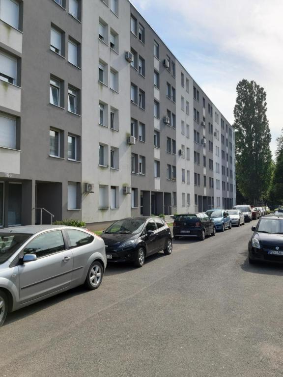 Apartman Mirek Διαμέρισμα Βαράζντιν Εξωτερικό φωτογραφία
